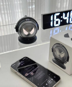 Astronaut Bluetooth Speaker